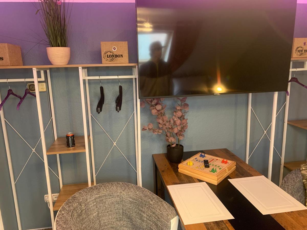 Best-Preis -Vip Lounge- Mit Netflix, Self-Check-In, Ebike Ladestation, Fahrradraum, Wlan Und Netflix - Direkt Am Elberadweg Im Herzen Von 维滕贝尔格 外观 照片